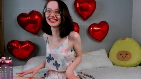 Snapshot of pekadark chatting on 02/17/25, 06:26 HERES ALICE WELCOME EVERYONE LOVENSE DOMI REACT TO YOUR TIPS LETS MAKE A GREAT SHOW TOGETHER online show from 02/17/25, 06:26