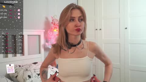 Snapshot of pekadark chatting on 03/08/25, 04:28 HERES ALICE WELCOME EVERYONE LOVENSE DOMI REACT TO YOUR TIPS LETS MAKE A GREAT SHOW TOGETHER online show from 03/08/25, 04:28