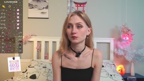 Snapshot of pekadark chatting on 03/11/25, 03:12 HERES ALICE WELCOME EVERYONE LOVENSE DOMI REACT TO YOUR TIPS LETS MAKE A GREAT SHOW TOGETHER online show from 03/11/25, 03:12