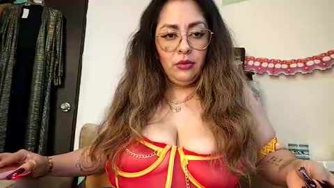 Snapshot of pekitas_mexa chatting on 10/31/25, 08:59 Pekitas Mexa online show from 10/31/25, 08:59