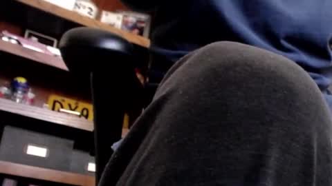 pem1650 online show from 09/17/25, 06:31