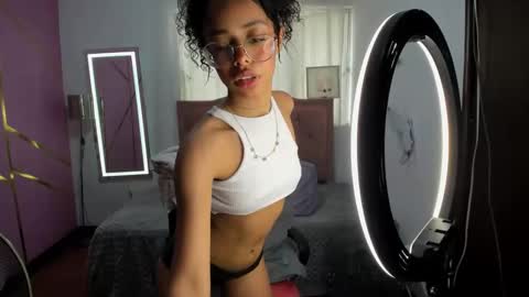 Snapshot of peneelopeecute chatting on 12/02/24, 09:17 peneelopeecute online show from 12/02/24, 09:17
