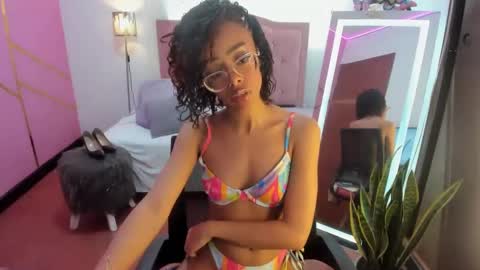 Snapshot of peneelopeecute chatting on 02/15/25, 05:07 peneelopeecute online show from 02/15/25, 05:07