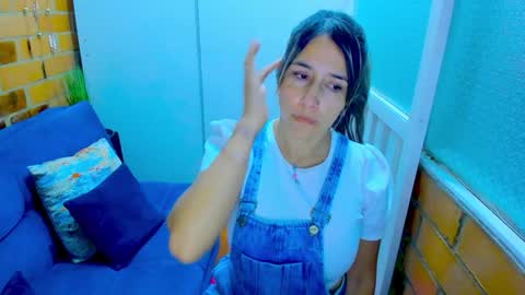 Snapshot of penelope47 chatting on 01/20/25, 10:15 Penelope online show from 01/20/25, 10:15