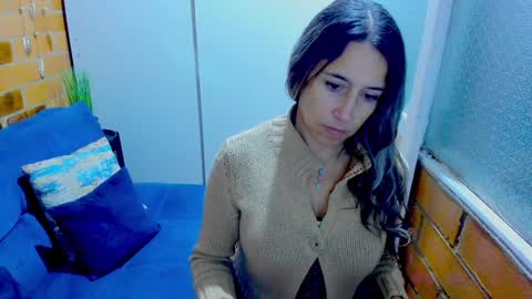 Snapshot of penelope47 chatting on 02/06/25, 12:11 Penelope online show from 02/06/25, 12:11