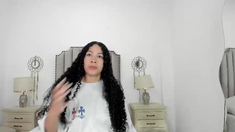 Snapshot of penelope_douglas chatting on 10/09/25, 06:11 penelope douglas online show from 10/09/25, 06:11