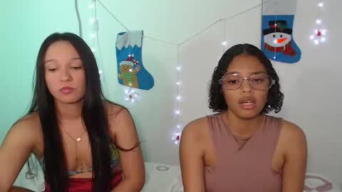 Snapshot of penelopeh_ chatting on 12/03/25, 07:12 penelopeh_ online show from 12/03/25, 07:12