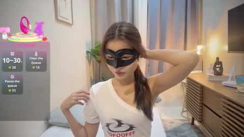 Snapshot of penny_coco chatting on 10/21/25, 07:25 penny_coco online show from 10/21/25, 07:25