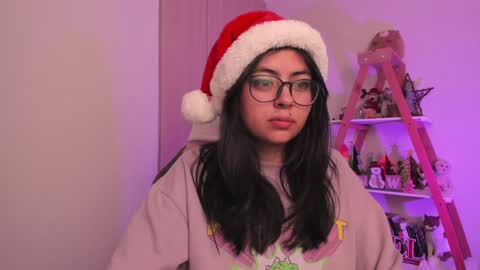 Sarah Ana Banana online show from 12/23/24, 12:35