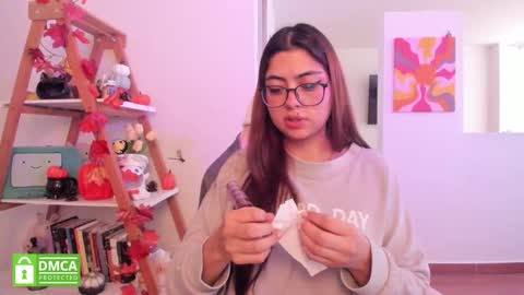 Sarah Ana Banana online show from 11/04/25, 08:52