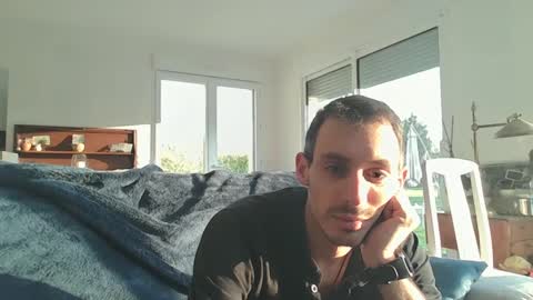 Snapshot of perfectfrench chatting on 01/14/25, 03:15 perfectboyfr online show from 01/14/25, 03:15