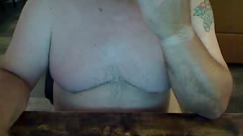 perfecto1957 online show from 10/16/25, 03:35