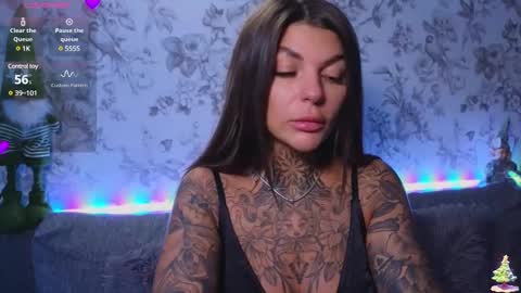 Snapshot of perfecttbaby77n chatting on 12/09/24, 07:17 Anna online show from 12/09/24, 07:17