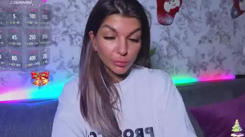 Snapshot of perfecttbaby77n chatting on 12/20/24, 02:16 Anna online show from 12/20/24, 02:16