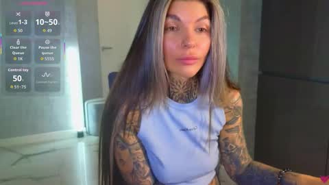 Snapshot of perfecttbaby77n chatting on 09/21/25, 08:16 Anna online show from 09/21/25, 08:16