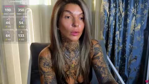 Snapshot of perfecttbaby77n chatting on 11/14/25, 09:08 Anna online show from 11/14/25, 09:08