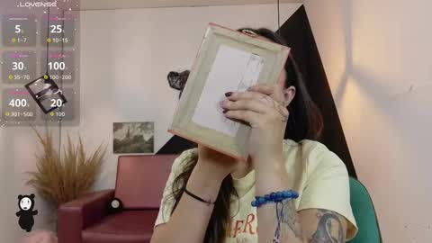   online show from 11/17/25, 05:08