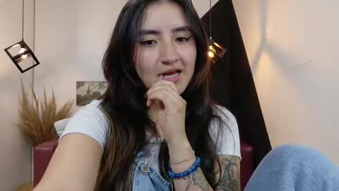   online show from 11/29/25, 03:15