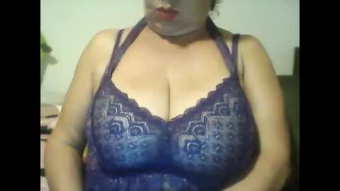 Snapshot of perlita070822 chatting on 01/09/25, 05:34 perlita070822 online show from 01/09/25, 05:34