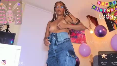 Snapshot of persefone__xxx chatting on 09/09/25, 09:14 persefone__xxx online show from 09/09/25, 09:14