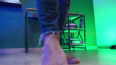 Snapshot of perseoo_88 chatting on 12/10/24, 10:05 andres online show from 12/10/24, 10:05