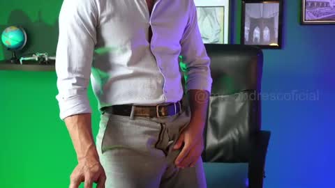 Snapshot of perseoo_88 chatting on 02/20/25, 08:14 andres online show from 02/20/25, 08:14