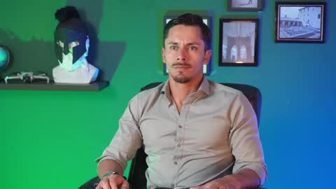 Snapshot of perseoo_88 chatting on 03/03/25, 06:33 andres online show from 03/03/25, 06:33