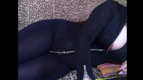 Lady K online show from 10/19/25, 10:32