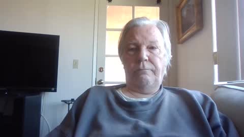 Snapshot of pervdude01 chatting on 11/23/25, 08:08 Nut4aNickel online show from 11/23/25, 08:08