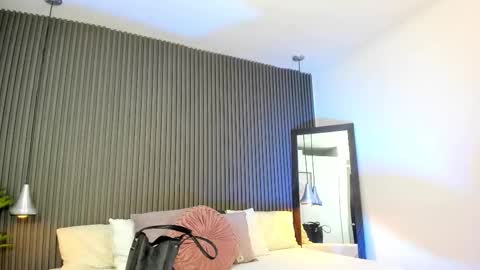 Lizza online show from 10/28/25, 11:36