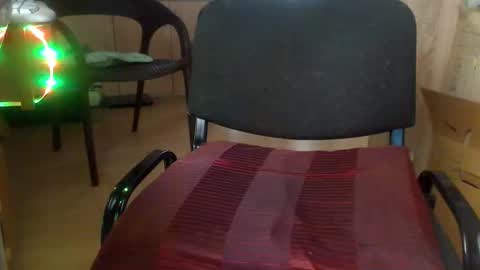 Snapshot of peta000007 chatting on 10/24/25, 09:49 peta000007 online show from 10/24/25, 09:49