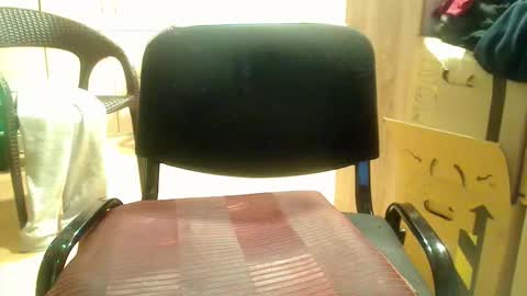 Snapshot of peta000007 chatting on 10/25/25, 04:31 peta000007 online show from 10/25/25, 04:31