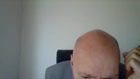 Snapshot of peter19599 chatting on 02/22/25, 03:14 peter19599 online show from 02/22/25, 03:14