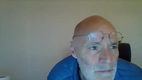 Snapshot of peter19599 chatting on 09/10/25, 11:16 peter19599 online show from 09/10/25, 11:16