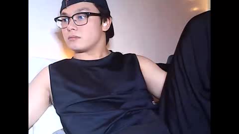 Snapshot of peter_p1999 chatting on 11/08/25, 12:16 peter p online show from 11/08/25, 12:16