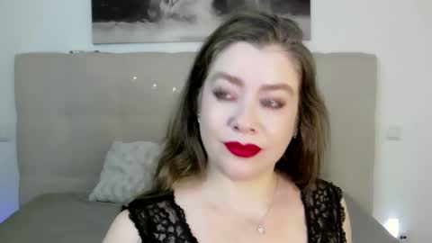 Snapshot of petersemily chatting on 01/26/25, 09:07 Peters Emily online show from 01/26/25, 09:07