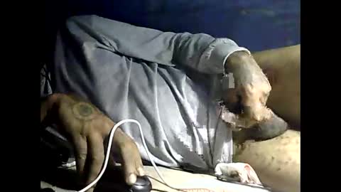 Snapshot of peterson1978 chatting on 10/23/25, 05:07 peterson1978 online show from 10/23/25, 05:07