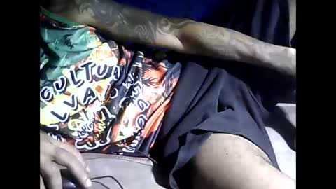 Snapshot of peterson1978 chatting on 11/19/25, 03:06 peterson1978 online show from 11/19/25, 03:06