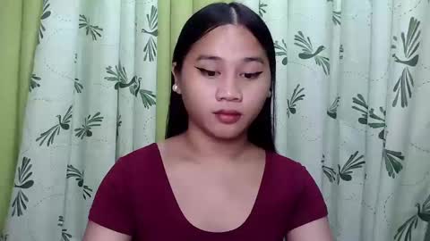 Snapshot of petite_trish chatting on 01/23/25, 11:36 trish online show from 01/23/25, 11:36