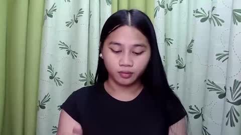 Snapshot of petite_trish chatting on 01/30/25, 06:03 trish online show from 01/30/25, 06:03