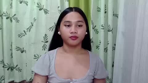 Snapshot of petite_trish chatting on 02/11/25, 03:08 trish online show from 02/11/25, 03:08