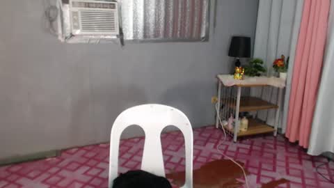 Snapshot of petiteasianx chatting on 01/27/25, 01:30 Vrin online show from 01/27/25, 01:30