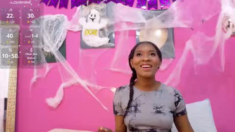 little sharon online show from 10/19/25, 12:06