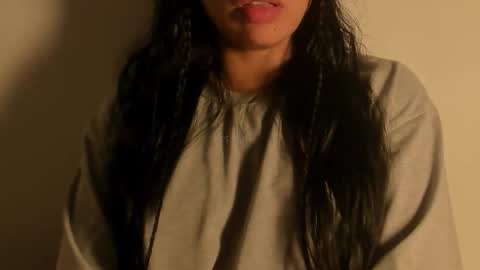 Snapshot of petitgirl_ chatting on 09/26/25, 01:20 J A S S online show from 09/26/25, 01:20