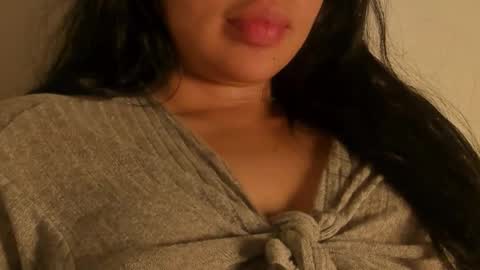 Snapshot of petitgirl_ chatting on 10/10/25, 11:15 J A S S online show from 10/10/25, 11:15