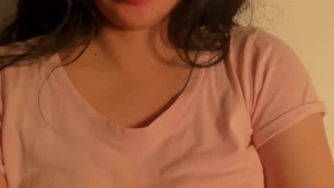 Snapshot of petitgirl_ chatting on 10/24/25, 10:39 J A S S online show from 10/24/25, 10:39