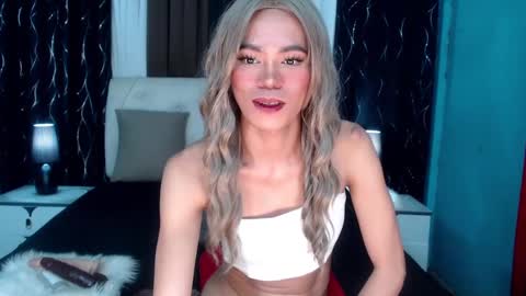 Snapshot of pettie_bigload chatting on 01/09/25, 11:24 Jim online show from 01/09/25, 11:24