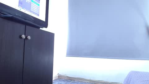 Snapshot of peyton_wat chatting on 02/15/25, 12:54 peyton_wat online show from 02/15/25, 12:54