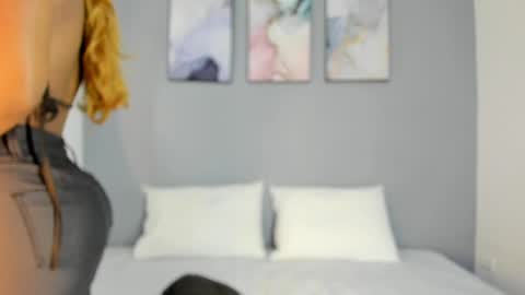 Snapshot of peytonrosse chatting on 01/14/25, 11:10 Peyton Rosse online show from 01/14/25, 11:10