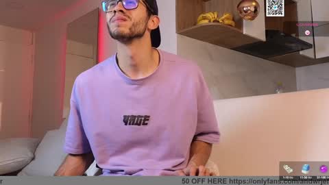 phantom_bigger1 online show from 02/06/25, 11:32